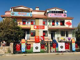 GURUR KREŞ VE GÜNDÜZ BAKIM EVİ