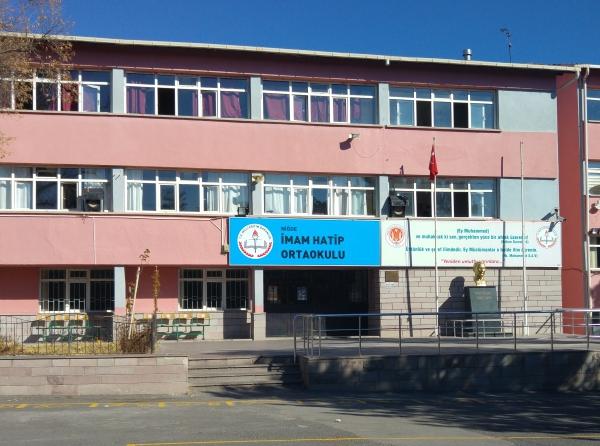 Niğde İmam Hatip Ortaokulu