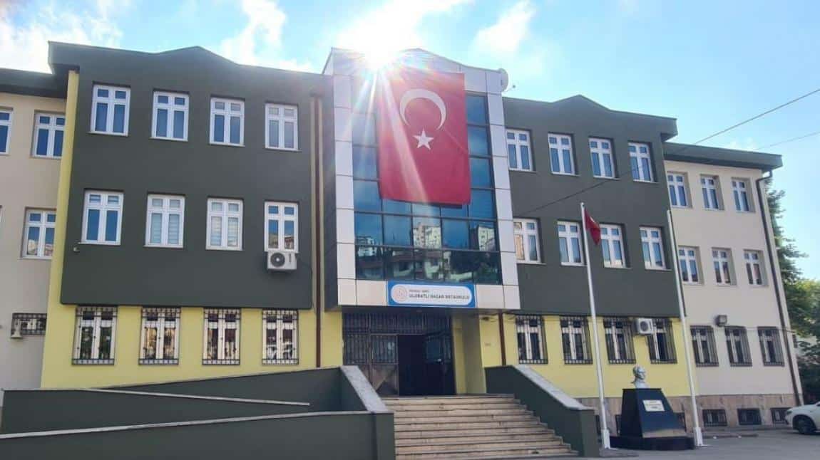 ULUBATLI HASAN ORTAOKULU