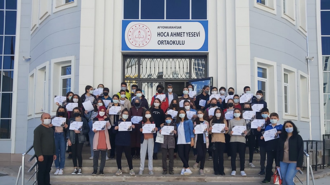 HOCA AHMET YESEVİ ORTAOKULU