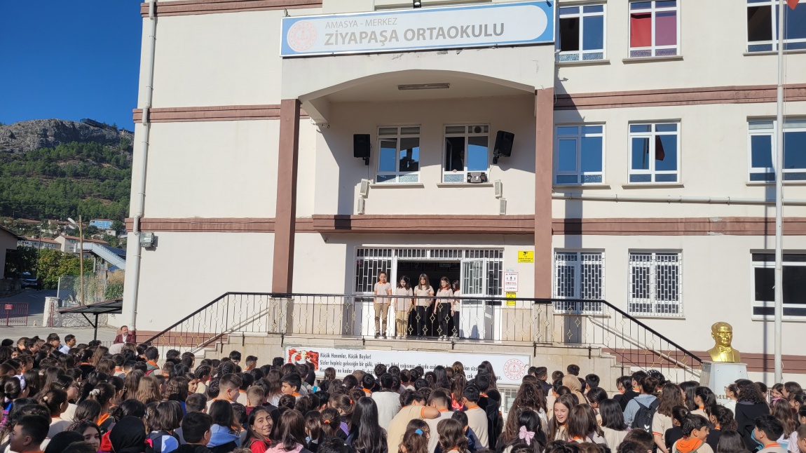 ZİYAPAŞA ORTAOKULU