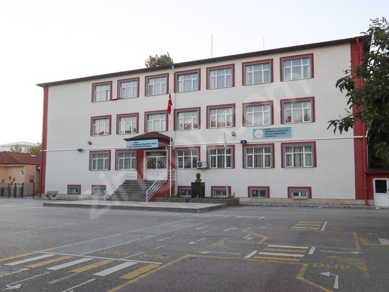 ORGENERAL SELAHATTİN RİSALET DEMİRCİOĞLU ORTAOKULU
