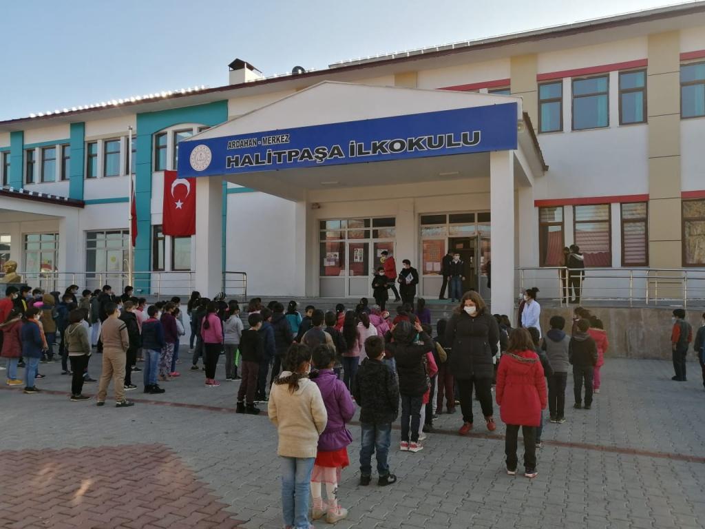 MERKEZ HALİT PAŞA İLKOKULU