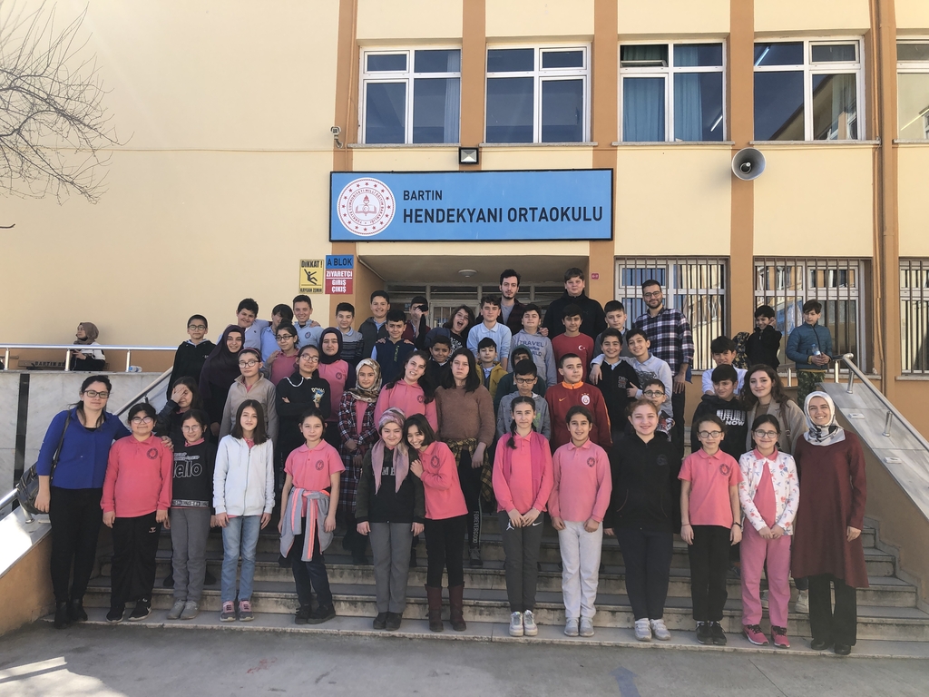 HENDEKYANI ORTAOKULU