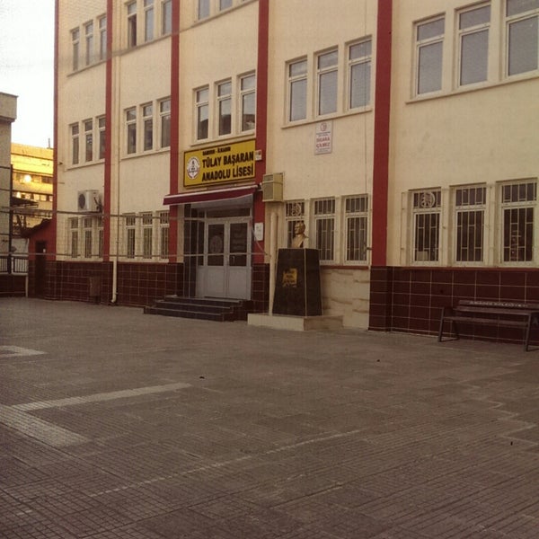 TÜLAY BAŞARAN ANADOLU LİSESİ