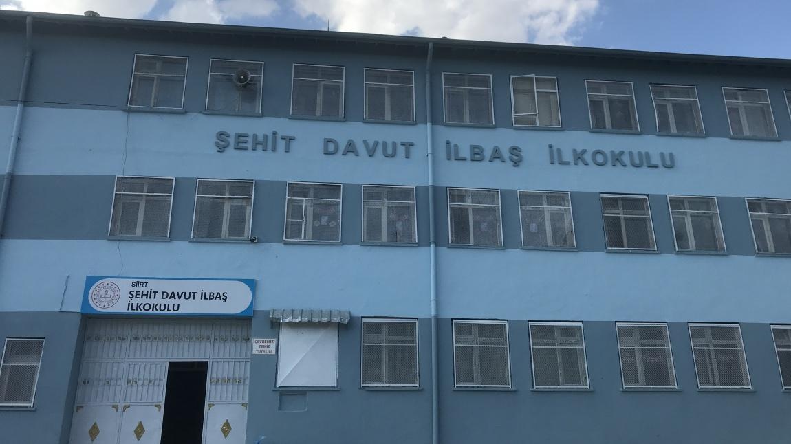ŞEHİT DAVUT İLBAŞ İLKOKULU