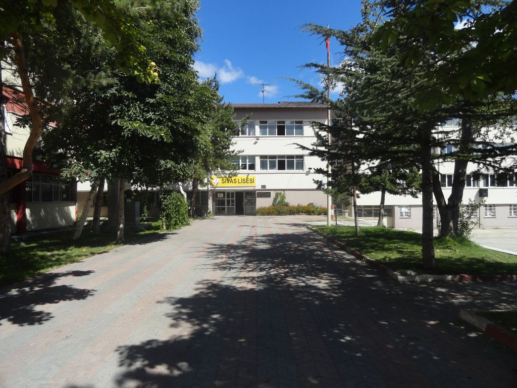 SİVAS LİSESİ