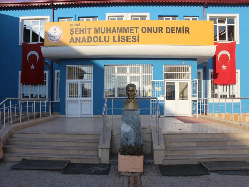 ŞEHİT MUHAMMET ONUR DEMİR ANADOLU LİSESİ