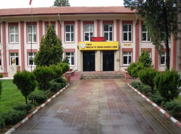 TOKAT MESLEKİ VE TEKNİK ANADOLU LİSESİ