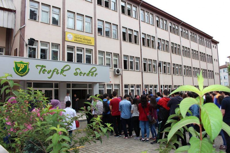 TEVFİK SERDAR ANADOLU LİSESİ